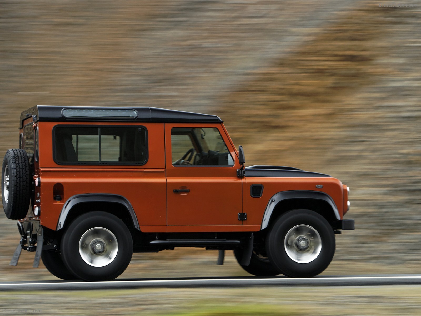 Land Rover Defender 'Fire & Ice' Editions